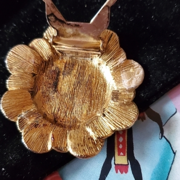 Vintage‎ Gold Roman Coin brooch/ Clip - Picture 8 of 10